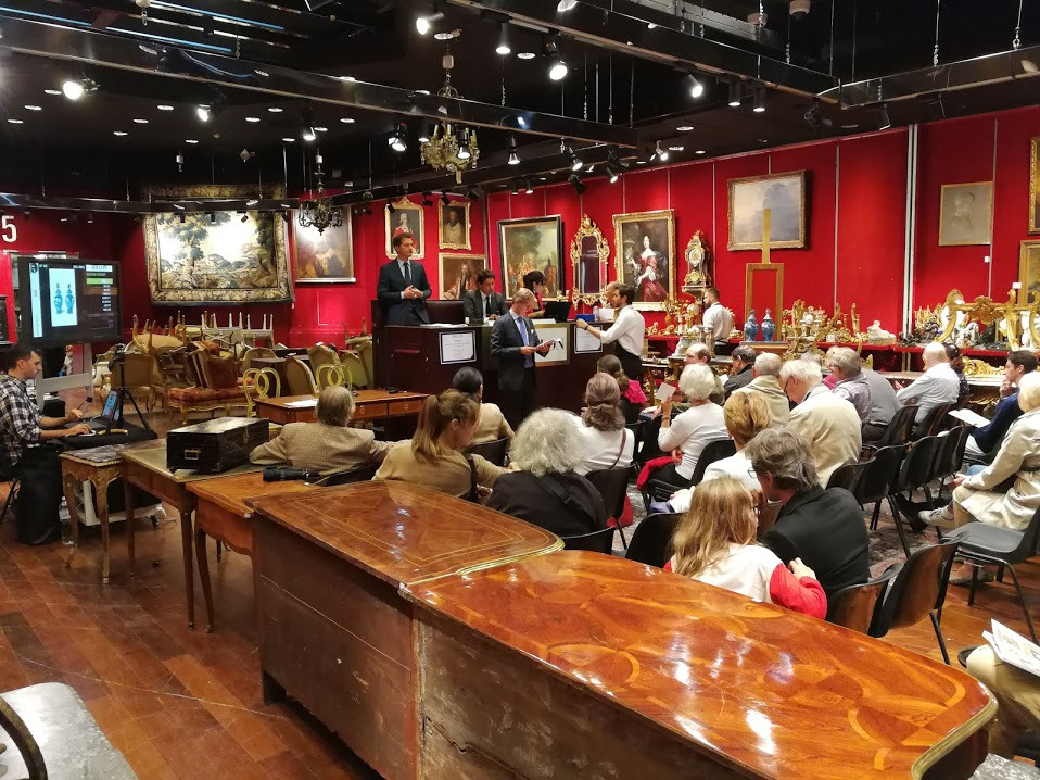 Comment assister à des ventes aux enchères chez Drouot à Paris ? (France)